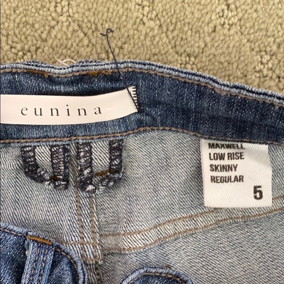 JEANS - Picture 2 of 2